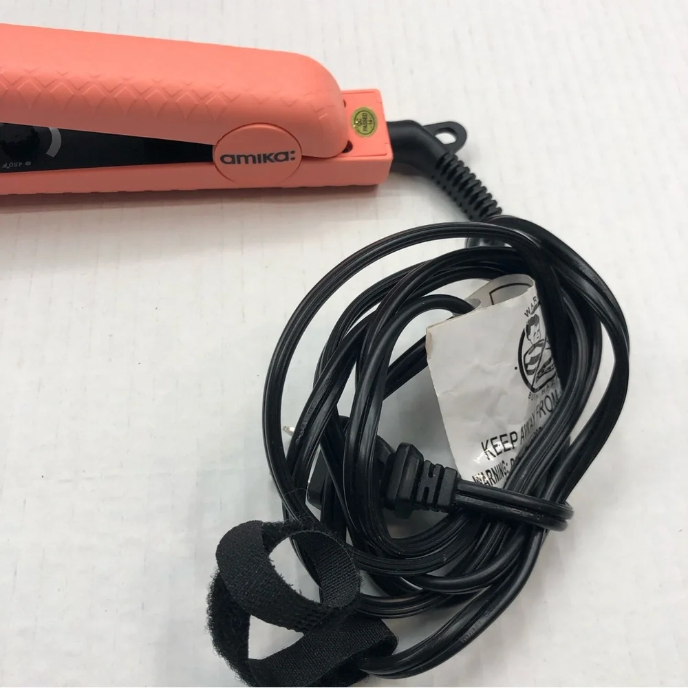 Amika Flat Iron Coral Up To 450 Degrees Straightener Curler Beauty Tool - Picture 4 of 9